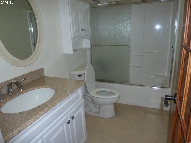 2331 Doerner Road Roseburg, OR 97471 - Photo 14 of 16