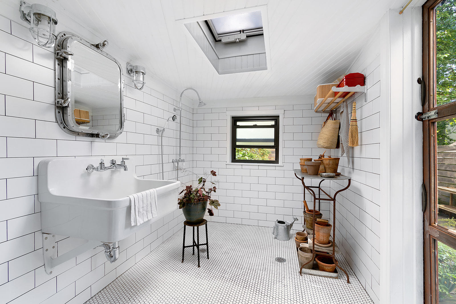 526 Monroe Street Brooklyn, NY 11221 - Photo 7 of 26