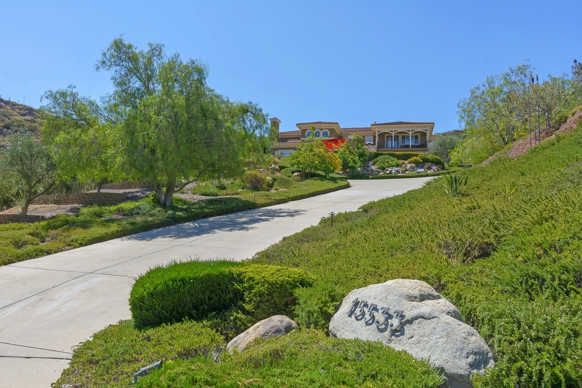 15533 Canyon View Way Poway, CA 92064 - Photo 25 of 25 Gallery Image 25