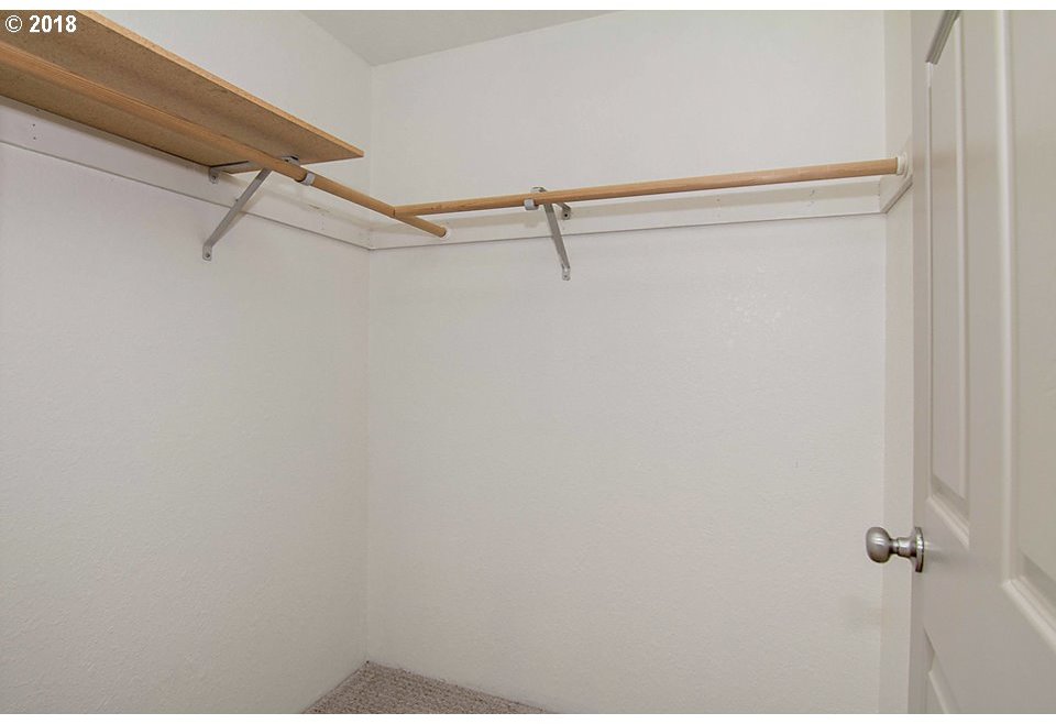 1146 Northeast Rifle Range Street Roseburg, OR 97470 - Photo 19 of 27 Gallery Image 19
