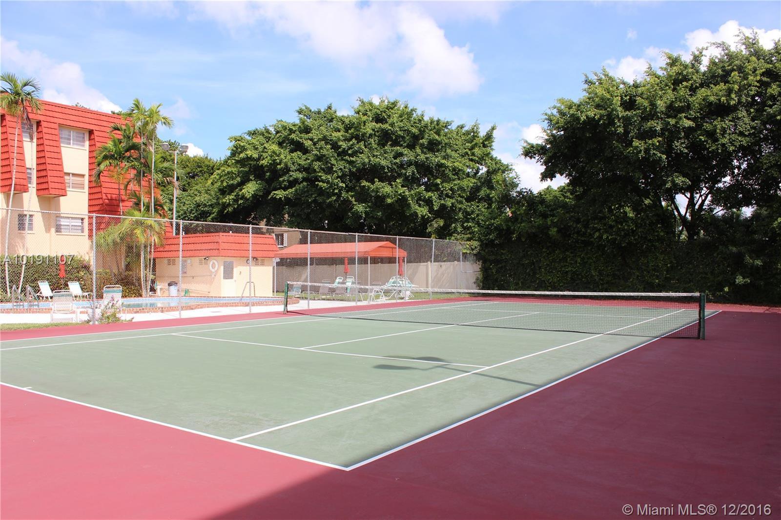 22605 Southwest 66th Avenue, Unit 310 Boca Raton, FL 33428 - Photo 30 of 34