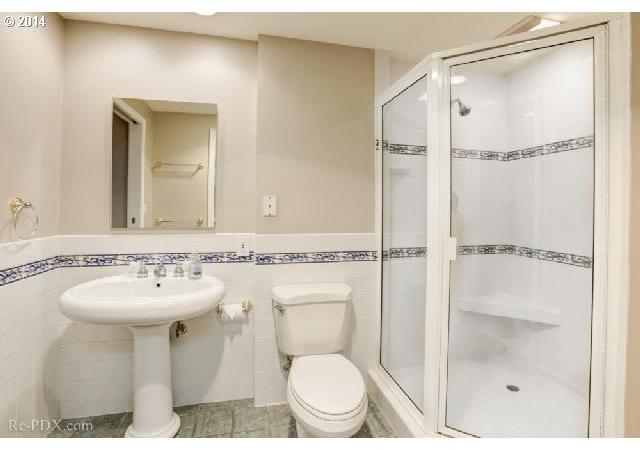 12615 Southwest Beef Bend Road Tigard, OR 97224 - Photo 15 of 16 Gallery Image 15