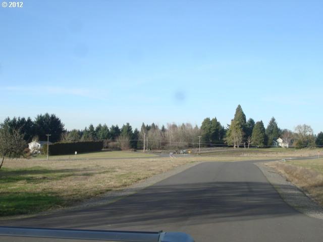 8135 Rauscher Lane, Unit 7 Aumsville, OR 97325 - Photo 8 of 10 Gallery Image 8
