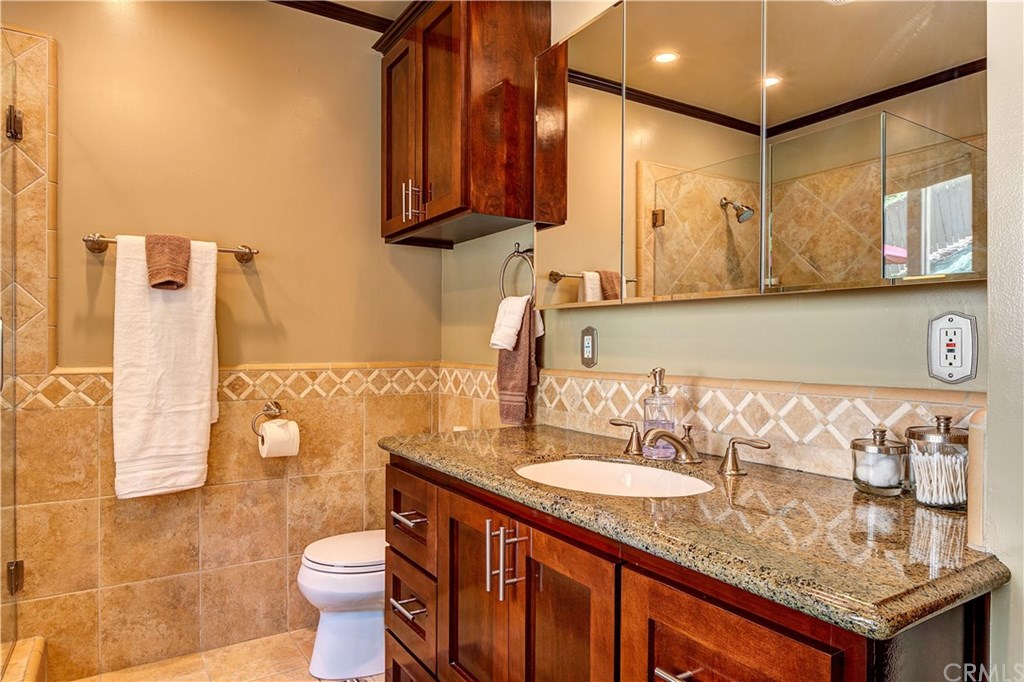 13719 Philadelphia Street Whittier, CA 90601 - Photo 26 of 45 Hallway bathroom