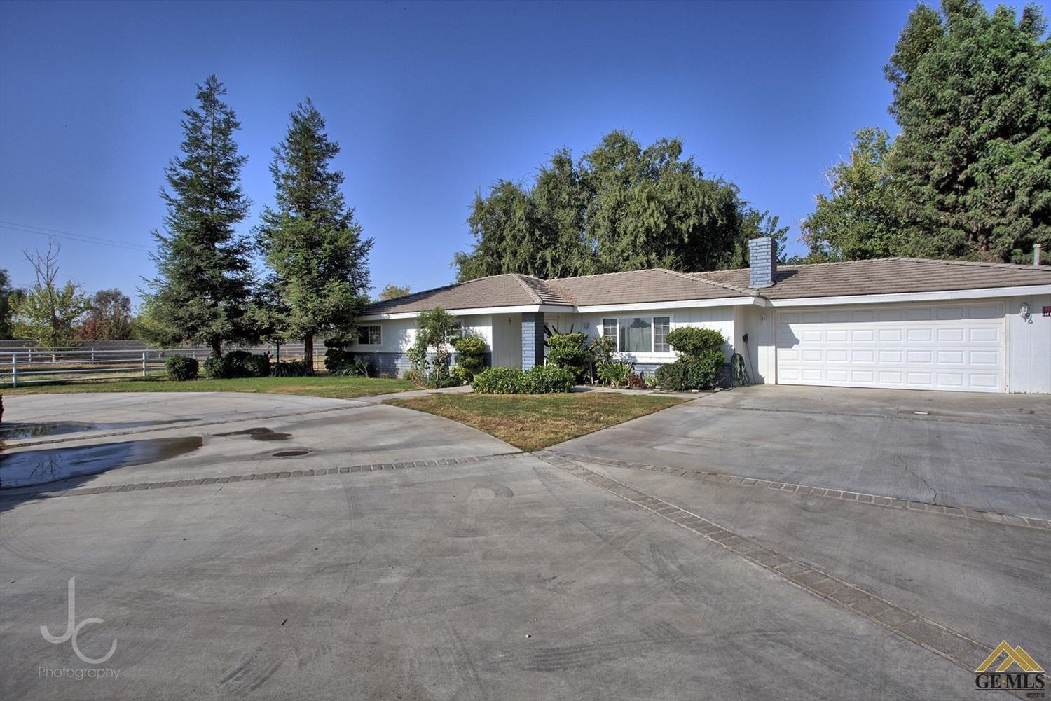 3839 Renfro Road Bakersfield, CA 93314 - Photo 2 of 18