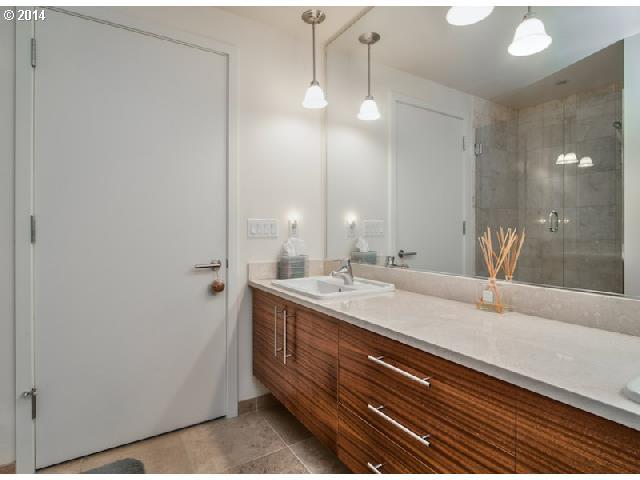 1830 Northwest Riverscape Street, Unit 409 Portland, OR 97209 - Photo 15 of 15 Gallery Image 15