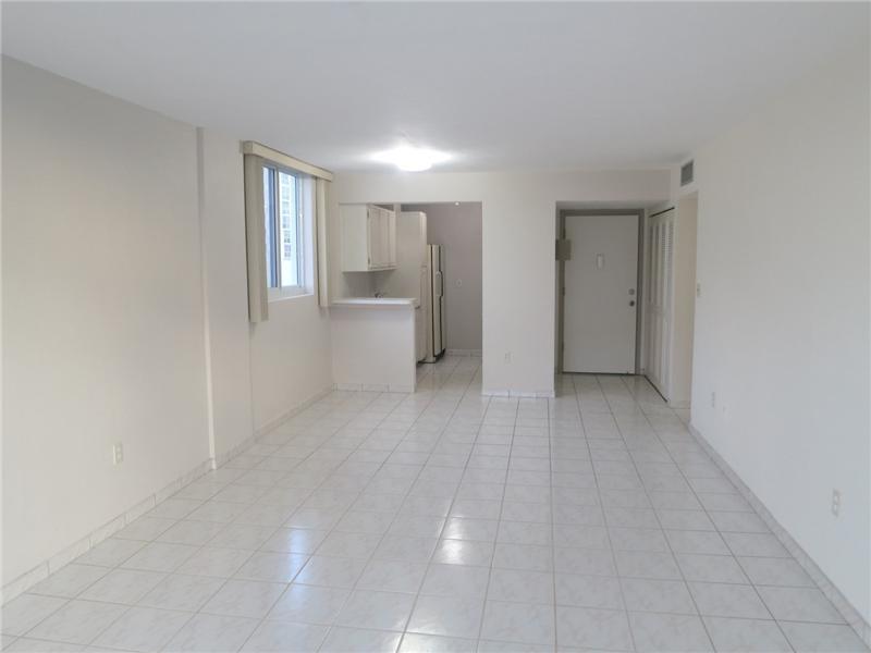 1670 Bay Road, Unit 6E Miami Beach, FL 33139 - Photo 8 of 20