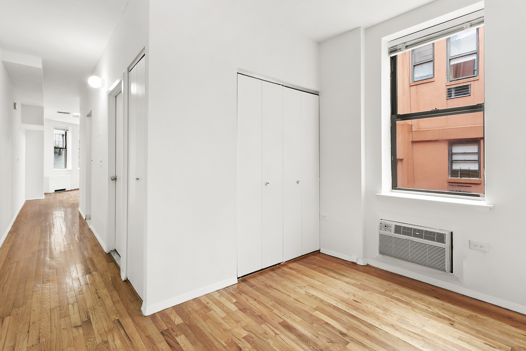 215 West 84th Street, Unit 320 Manhattan, NY 10024 - Photo 2 of 7