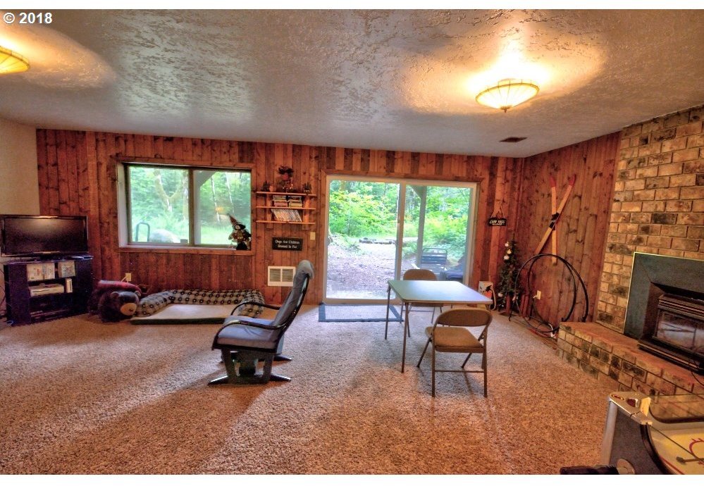 72910 East Village Loop Road Rhododendron, OR 97049 - Photo 26 of 32