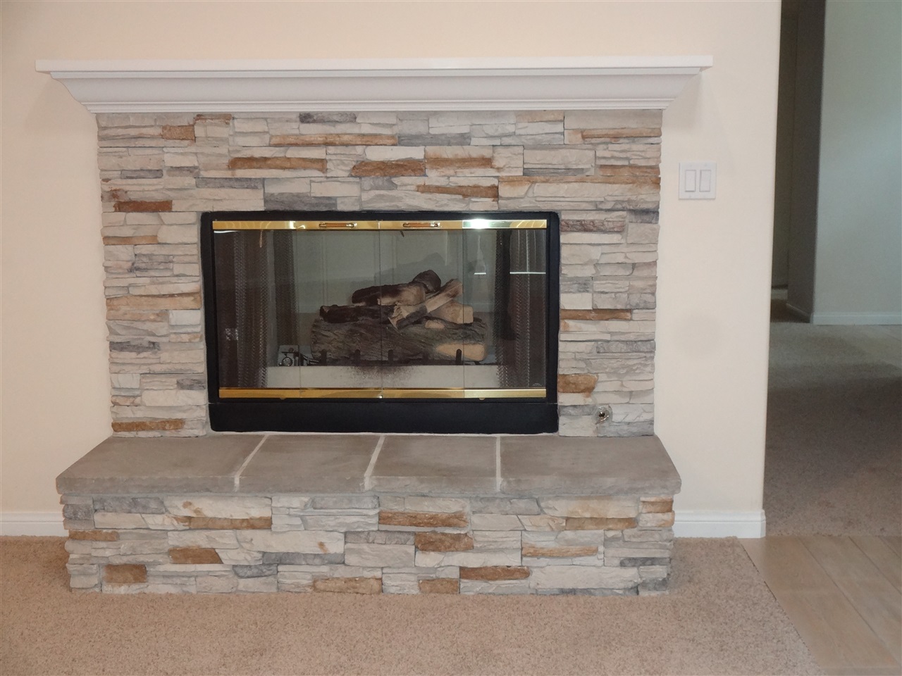 2212 Crest Hill Lane Fallbrook, CA 92028 - Photo 14 of 14 DOUBLE SIDED FP BETWEEN LR AND FR