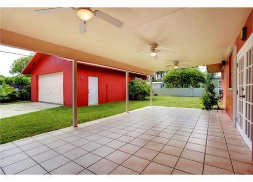 13301 Southwest 99th Court Miami, FL 33176 - Photo 22 of 25