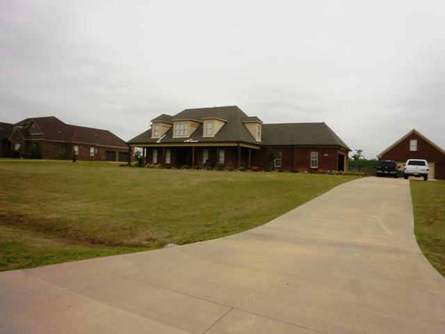 9090 Donnell Road Millington, TN 38053 - Photo 1 of 12 Gallery Image 1