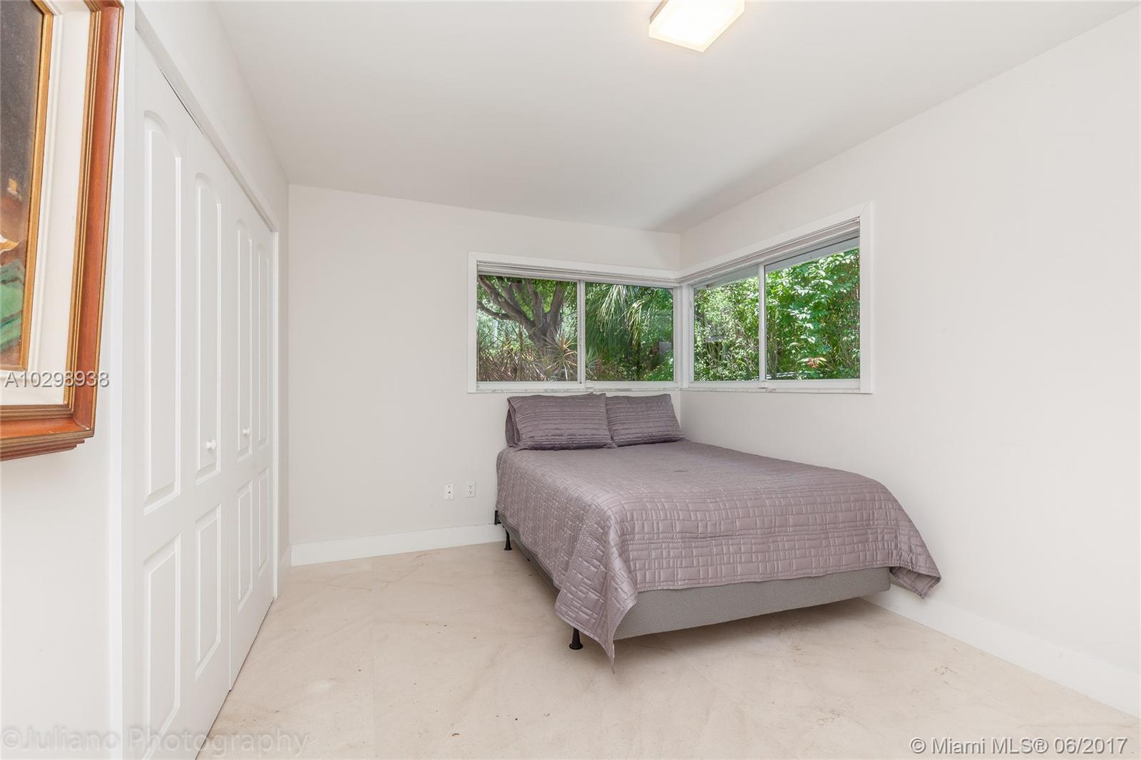 490 Sabal Palm Road Miami, FL 33137 - Photo 18 of 22