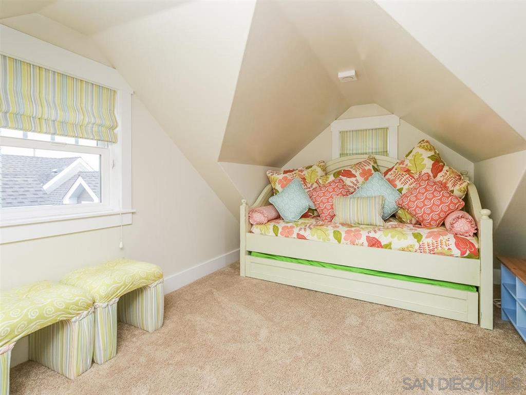 401 E Avenue Coronado, CA 92118 - Photo 23 of 25