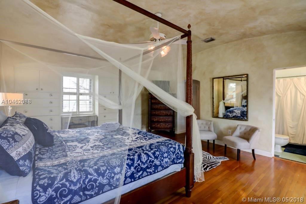 5565 La Gorce Drive Miami Beach, FL 33140 - Photo 18 of 30