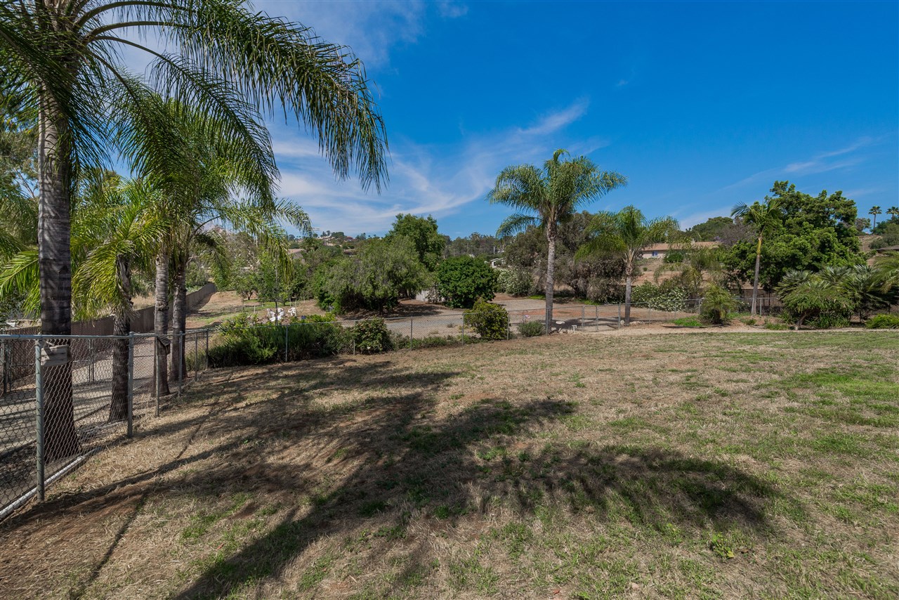 15212 Oak Creek Road El Cajon, CA 92021 - Photo 24 of 25 Gallery Image 24