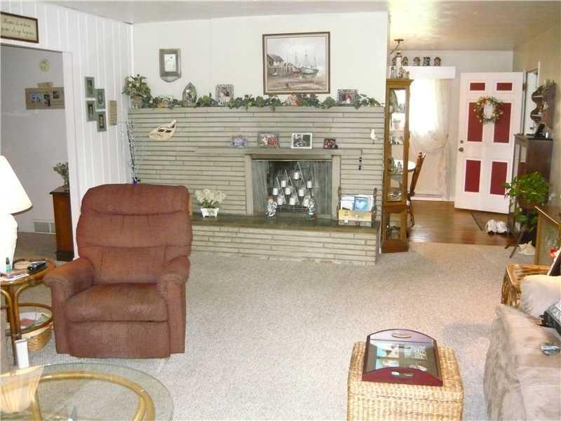 123 Brownsdale Road Butler, PA 16002 - Photo 3 of 16