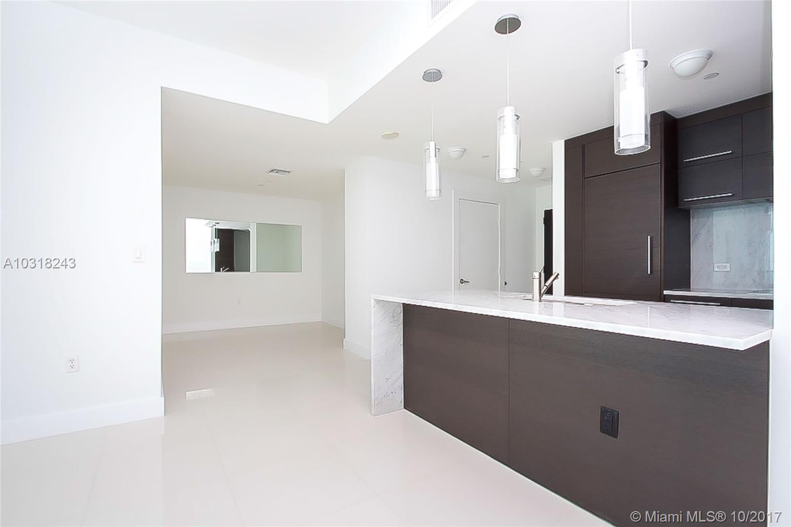 900 Biscayne Boulevard, Unit 4510 Miami, FL 33132 - Photo 12 of 15