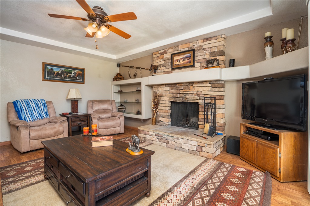 23755 Gymkhana Road Ramona, CA 92065 - Photo 12 of 25 Gallery Image 12