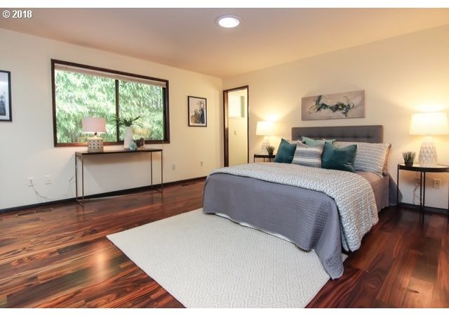 5823 Southwest Laber Road Portland, OR 97221 - Photo 3 of 27 Gallery Image 3