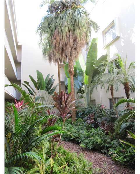 7725 Southwest 86th Street, Unit A1320 Miami, FL 33143 - Photo 15 of 20