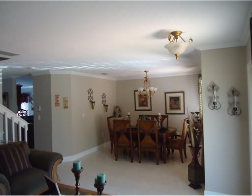 16435 Southwest 96th Terrace Miami, FL 33196 - Photo 3 of 6