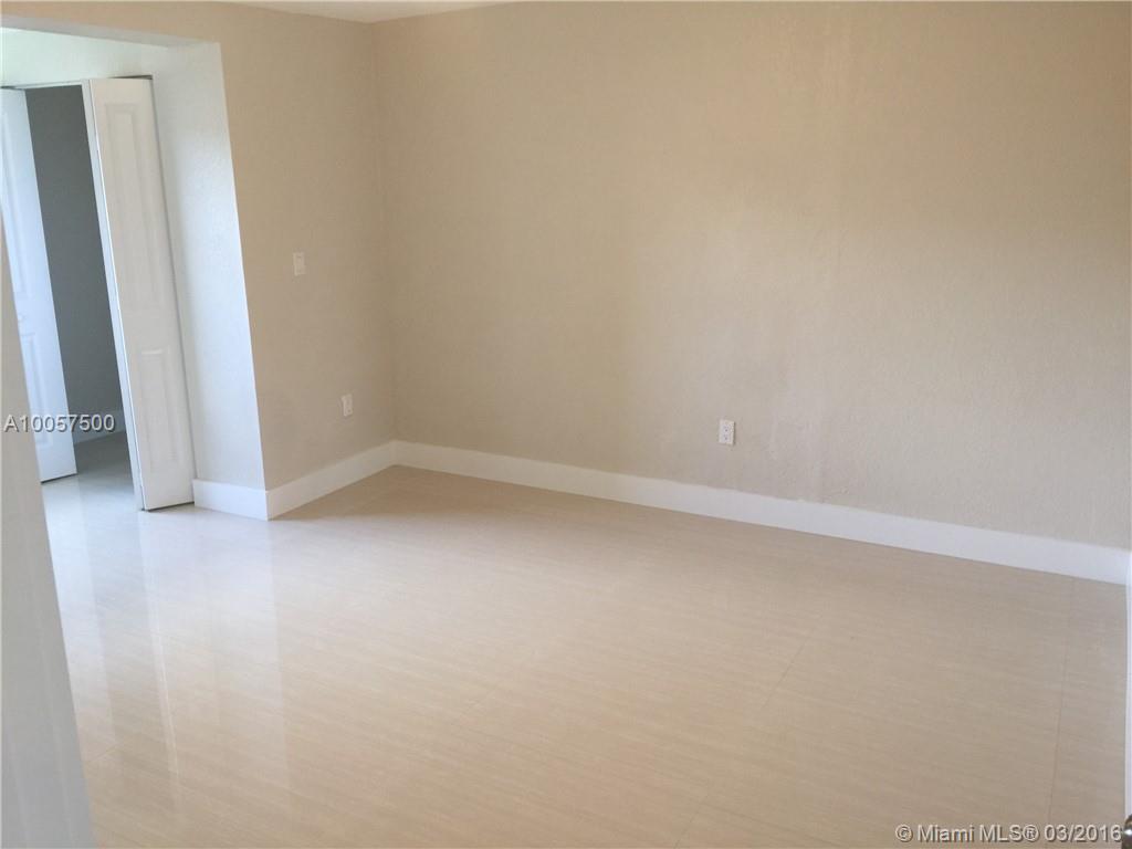 7385 Southwest 38th Street Miami, FL 33155 - Photo 4 of 7