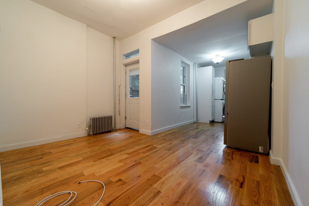 647 Prospect Place, Unit 3 Brooklyn, NY 11216 - Photo 5 of 8