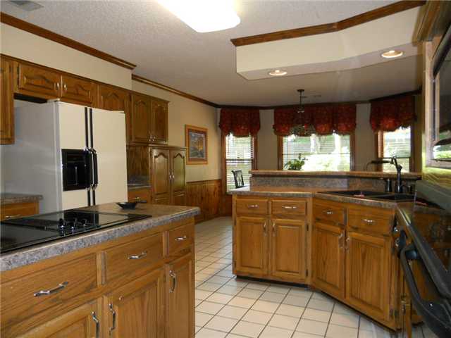 820 West Powell Road Collierville, TN 38017 - Photo 5 of 12 Gallery Image 5