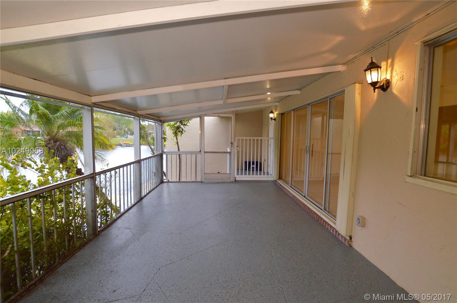 6912 Holly Road, Unit 6912 Miami Lakes, FL 33014 - Photo 7 of 20 Gallery Image 7