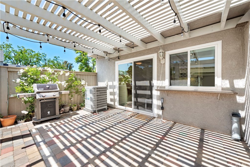 5 Woodfern Irvine, CA 92614 - Photo 10 of 35