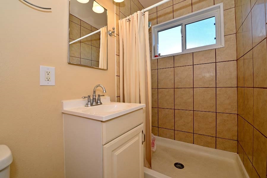 8715 Big Rock Road Santee, CA 92071 - Photo 11 of 14 Gallery Image 11
