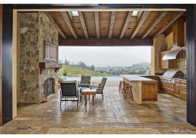 18750 Deer Valley Poway, CA 92064 - Photo 9 of 25