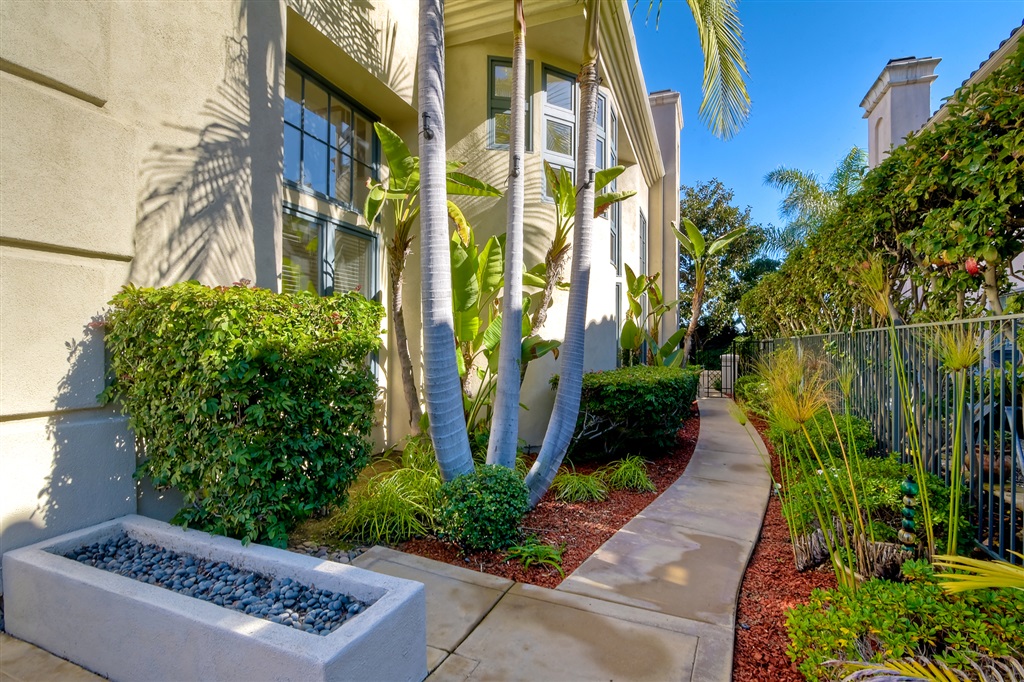 7162 Tern Place Carlsbad, CA 92011 - Photo 23 of 25