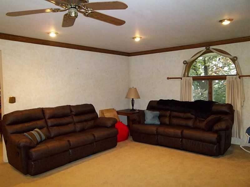 139 Dr Shaffer Road Worthington, PA 16262 - Photo 3 of 19 Gallery Image 3
