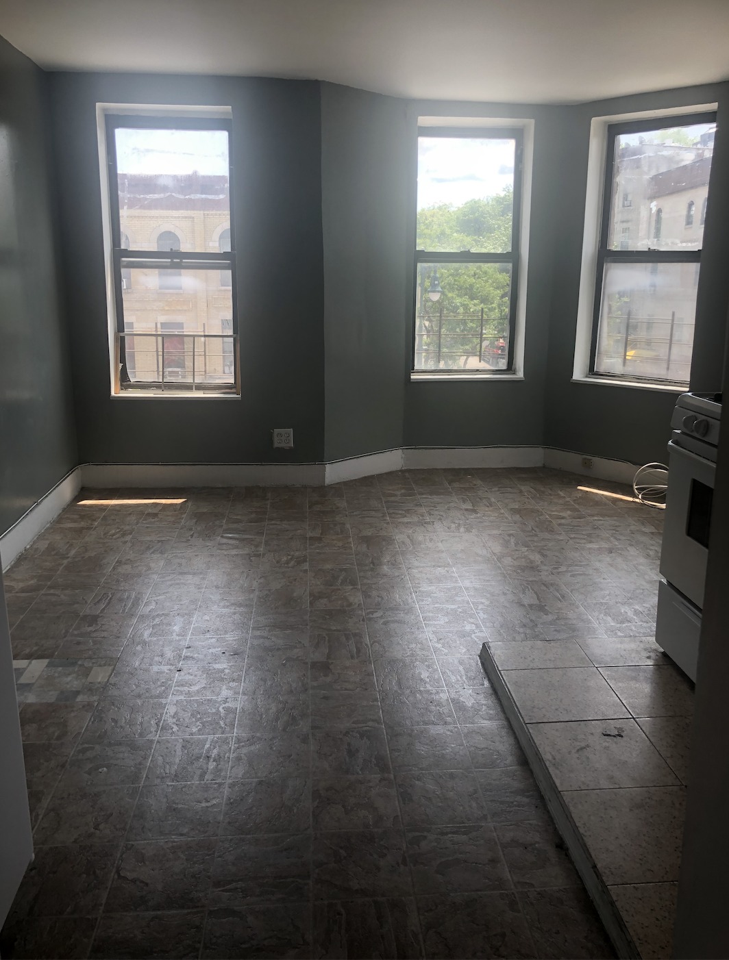 5724 5th Avenue, Unit 2B Brooklyn, NY 11220 - Photo 2 of 4