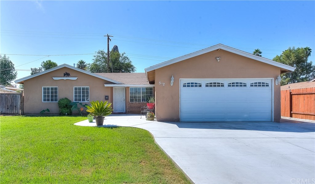 562 Tolouse Avenue Riverside, CA 92501 - Photo 1 of 1