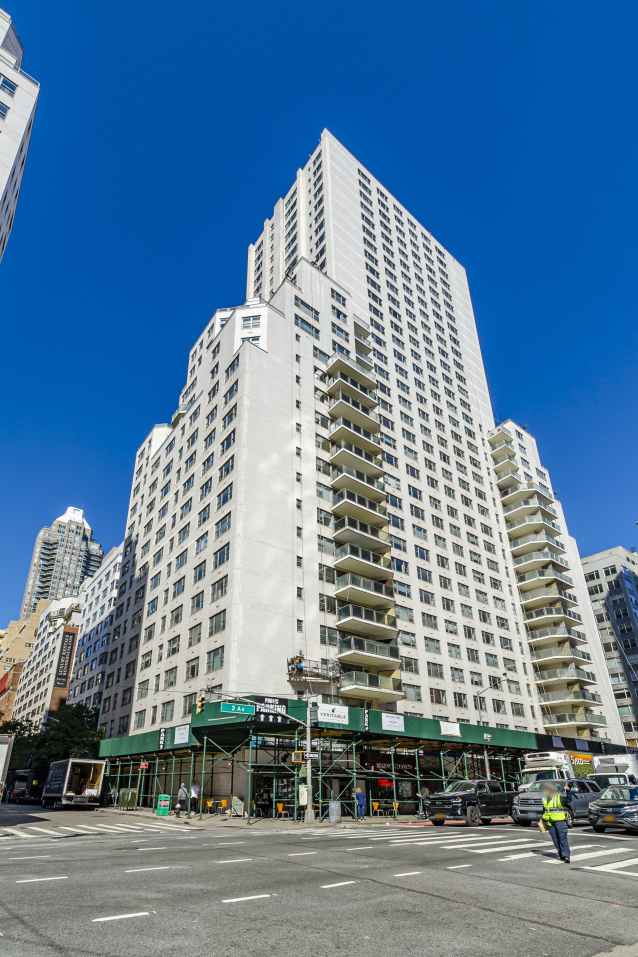 Regency Towers 245 E 63rd St, Manhattan, NY 10065 - Photo 2 of 2