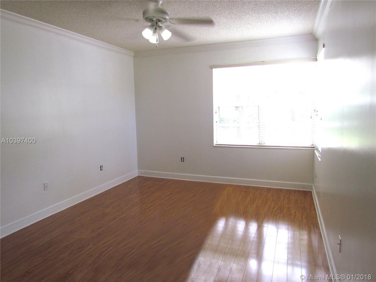 14705 Balgowan Road, Unit 10411 Miami Lakes, FL 33016 - Photo 17 of 29 Gallery Image 17