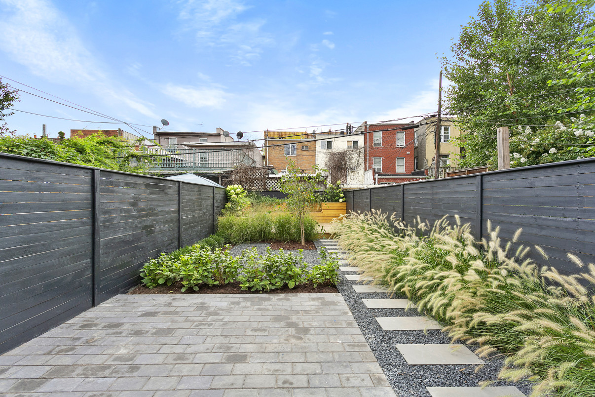 456 Sackett Street Brooklyn, NY 11231 - Photo 28 of 29