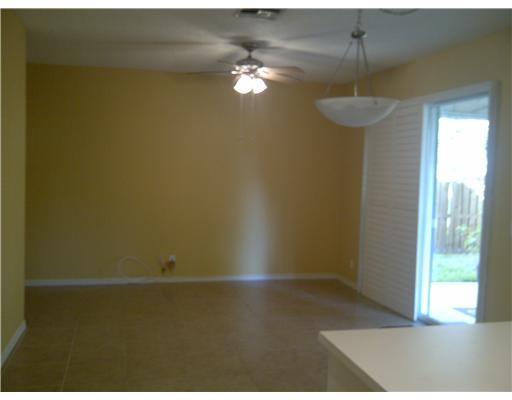 Embassy Lakes Cooper City, FL 33026 - Photo 7 of 9