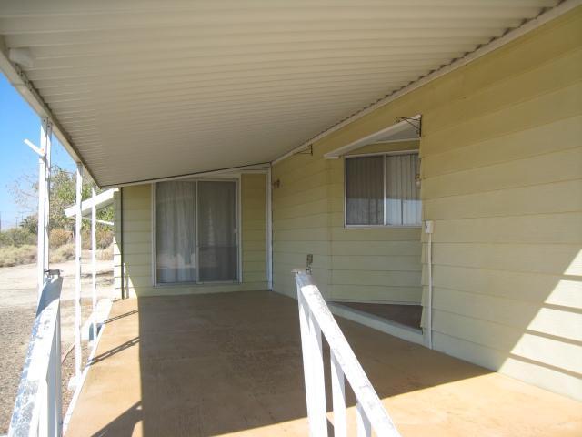 28370 Golf Course Road Taft, CA 93268 - Photo 7 of 20