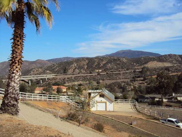 299 Arnold Way Alpine, CA 91901 - Photo 16 of 25