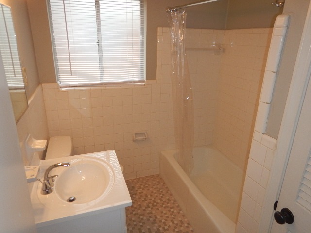 5840 Knight Arnold Road Memphis, TN 38115 - Photo 18 of 25