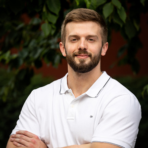 Headshot of Josh Bailey