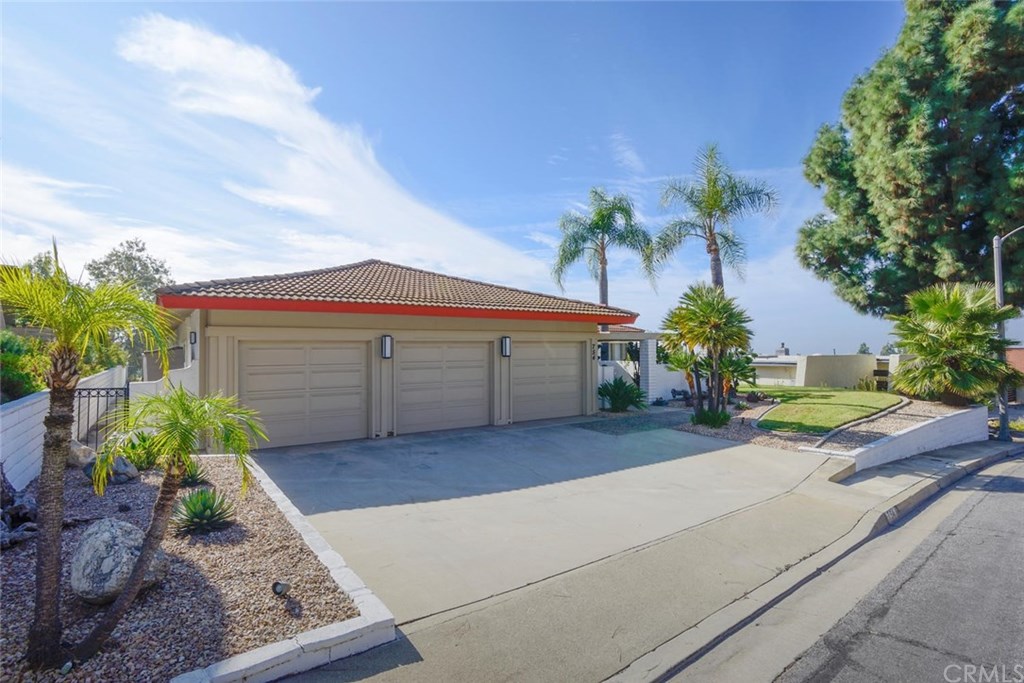 754 Vía Montevideo Claremont, CA 91711 - Photo 6 of 44