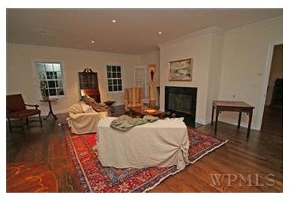 8 Oak Hill Road Chappaqua, NY 10514 - Photo 7 of 15