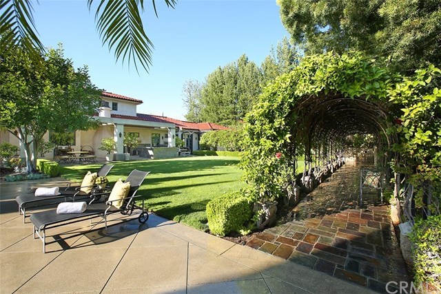 1622 Kensing Lane North Tustin, CA 92705 - Photo 32 of 40