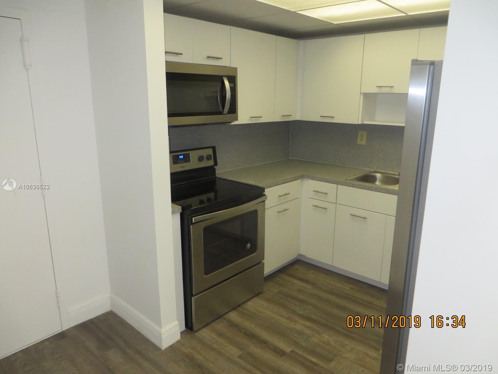 6831 Southwest 147th Avenue, Unit 3D1 Miami, FL 33193 - Photo 5 of 48
