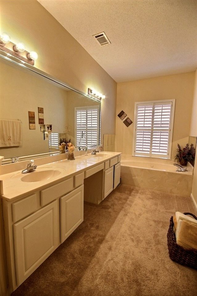 1248 South Collierville Arlington Road Collierville, TN 38017 - Photo 13 of 21 Gallery Image 13
